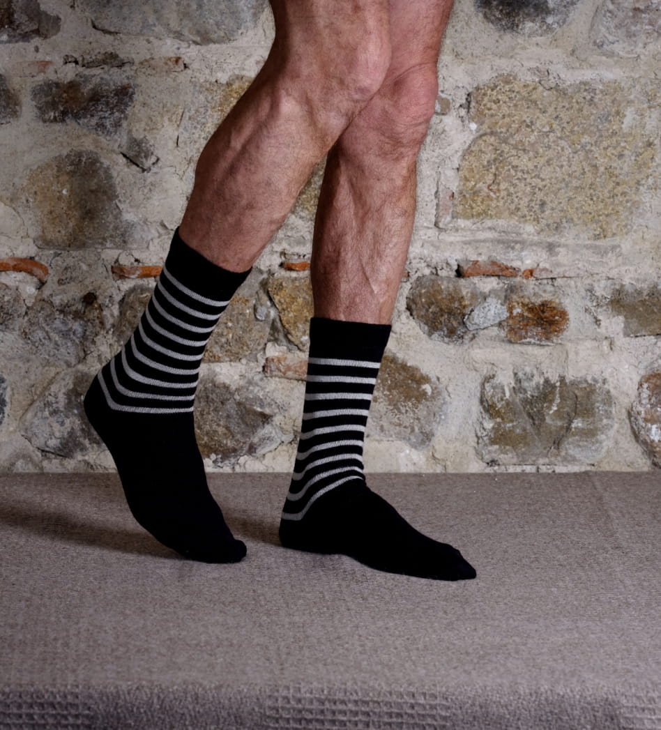 Chaussettes laine rayées, coloris marine