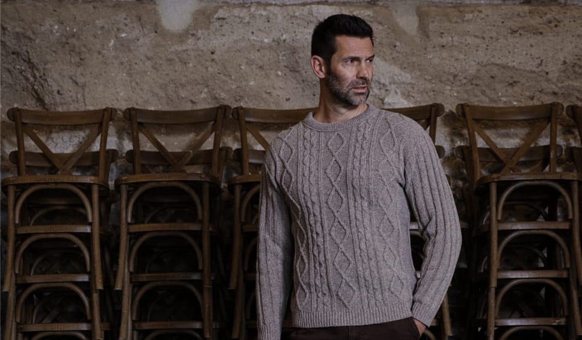 Le pull irlandais : un incontournable de la mode