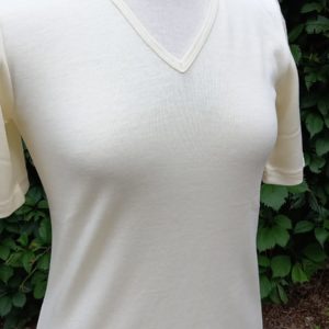 sous-vetement manche courte col v femme